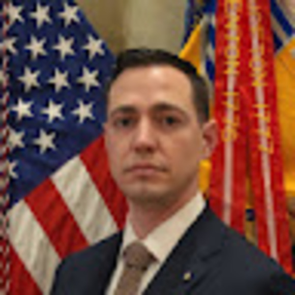 Meet your Posher, Andrew - Picture 1 of 1